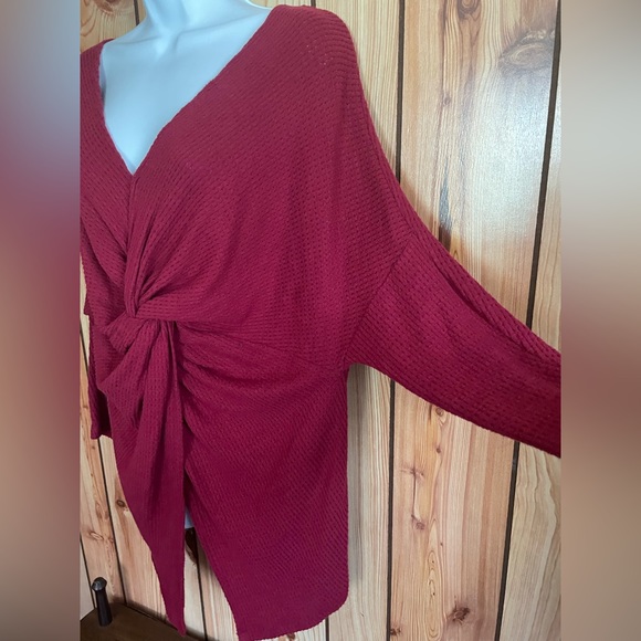 1.STATE New Women's V-Neck Waffle Weave Sweater 3/4 sleeves Maroon Size S Hi-Lo - Picture 6 of 10